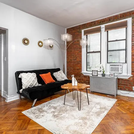 Pad On The Parkway Apartment